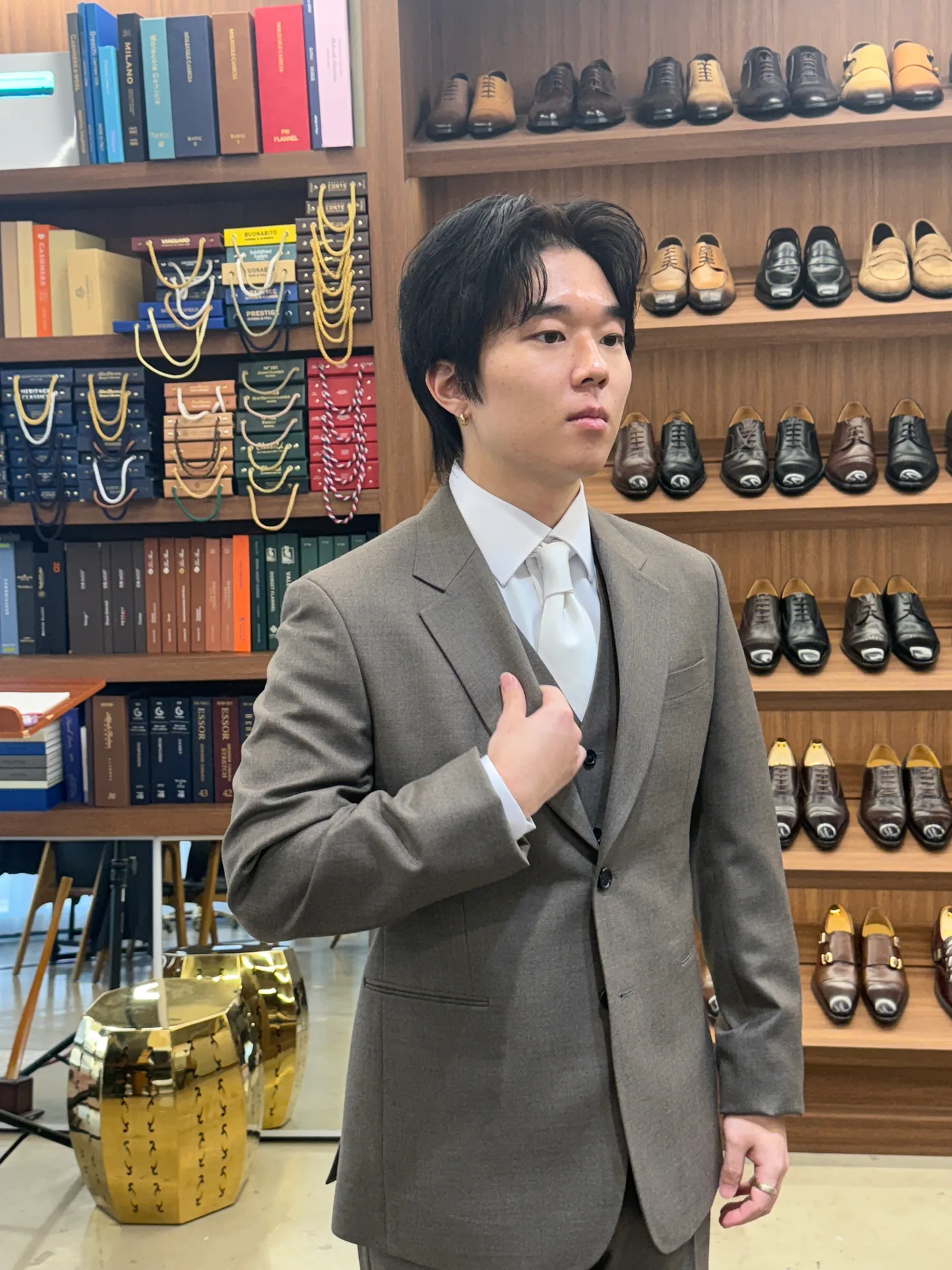 신랑 예복 색상 원단